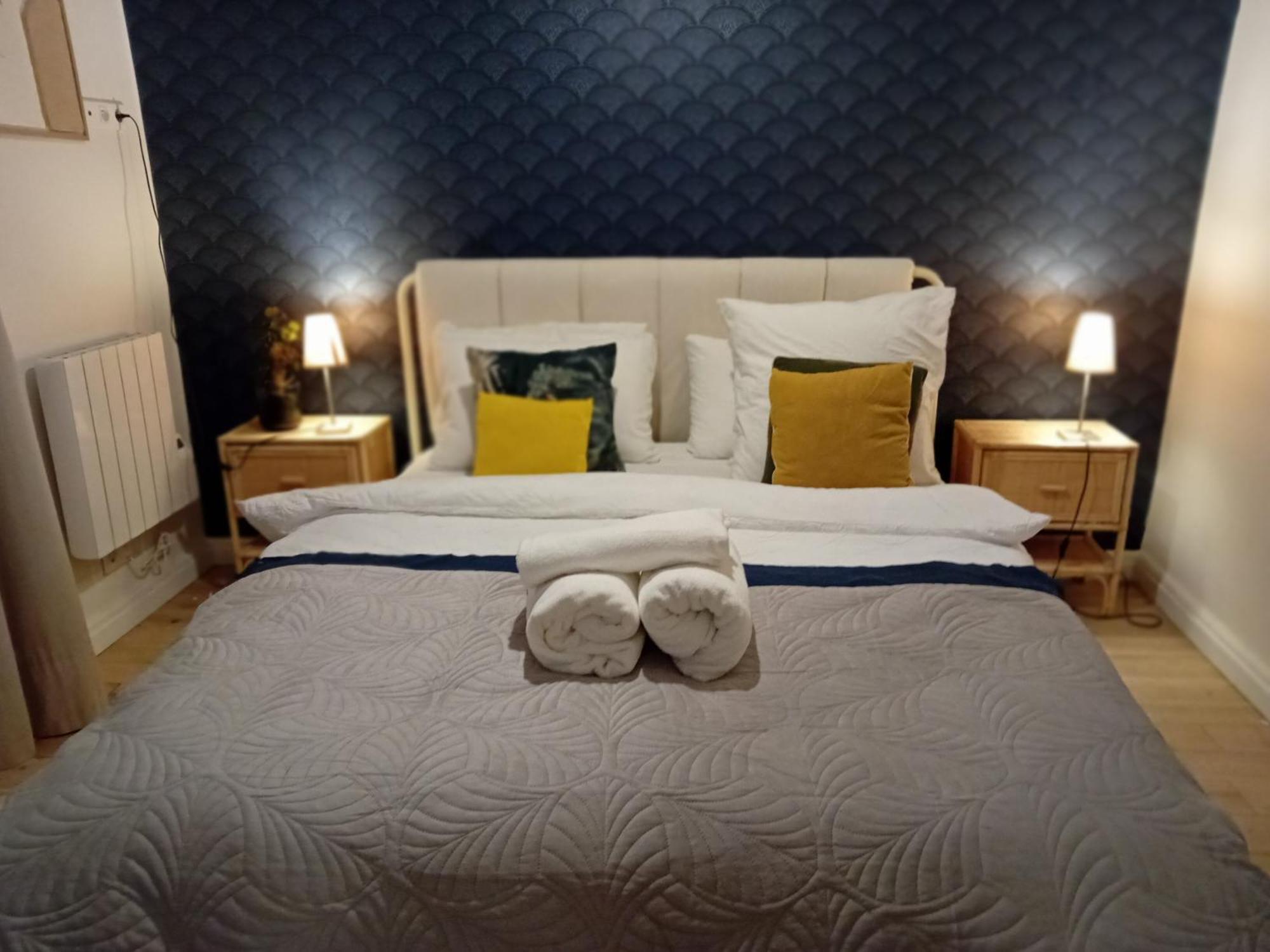 Gorgeous Place ,Center Paris,Close To Louvre Meusm And Eiffel Tour ,Front Metro * Parigi