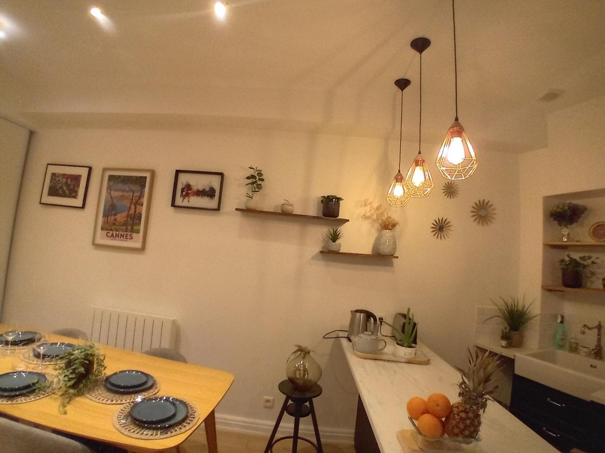 Appartamento Gorgeous Place ,Center Paris,Close To Louvre Meusm And Eiffel Tour ,Front Metro Parigi
