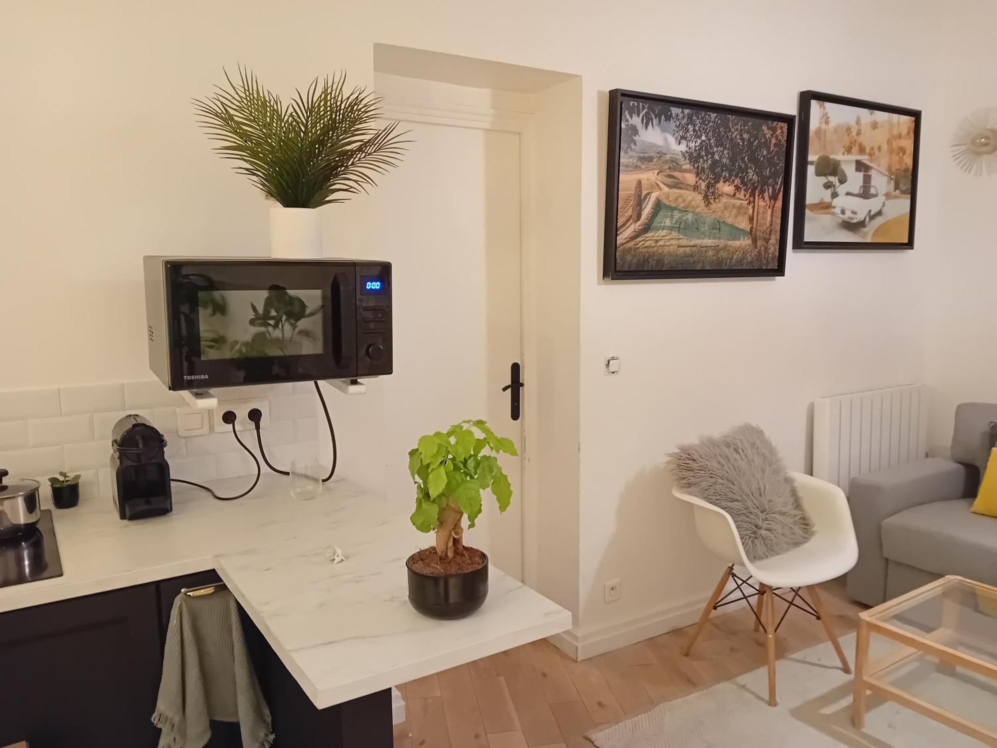 Appartamento Gorgeous Place ,Center Paris,Close To Louvre Meusm And Eiffel Tour ,Front Metro Parigi